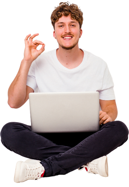 zzp'er met laptop doet boekhouding